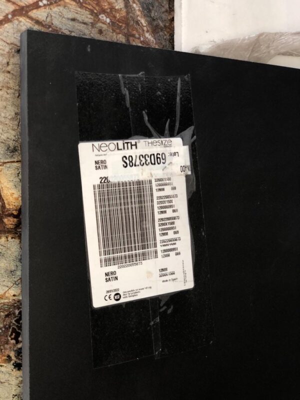 Neolith Nero Satin - Imagen 3