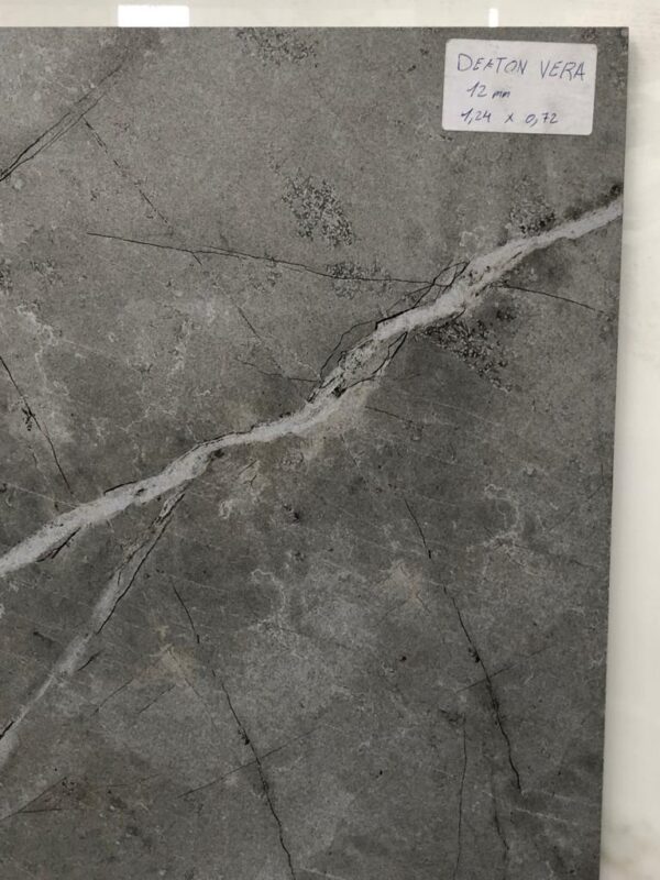 Dekton Vera