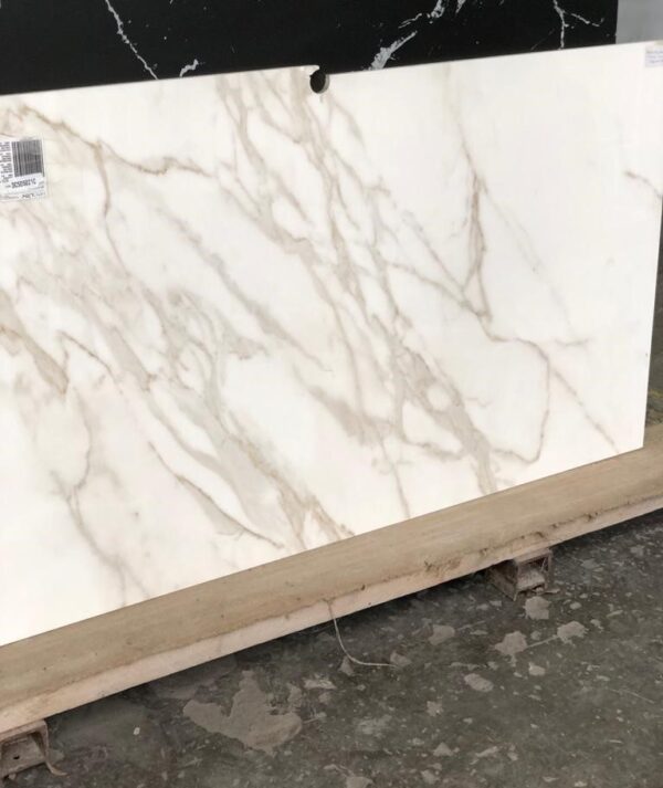 Neolith Calacatta