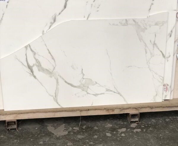 Dekton Aura