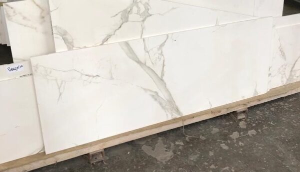 Dekton Aura