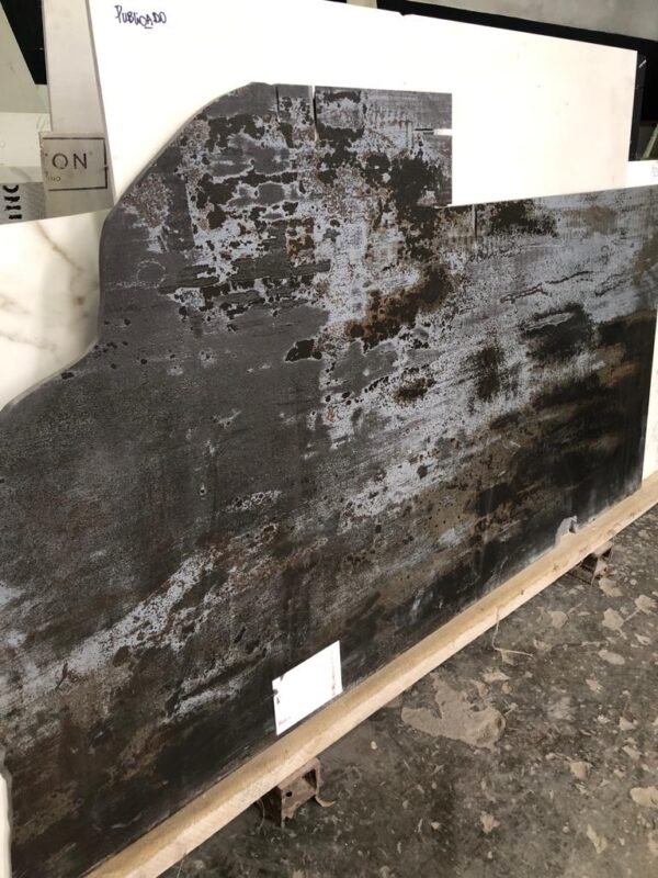 Dekton Trilium