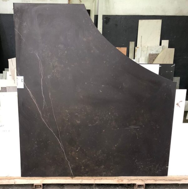 Dekton Kelya
