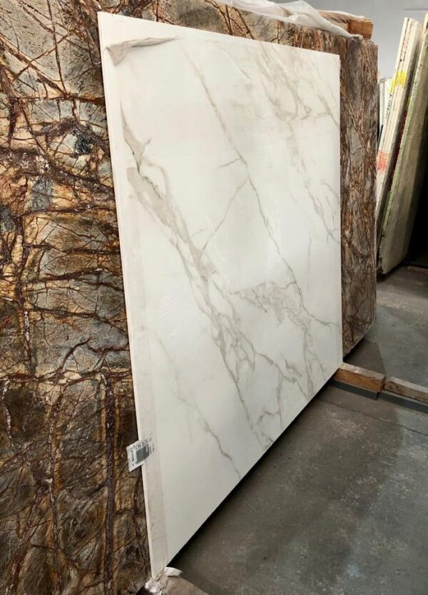 Neolith Calacatta